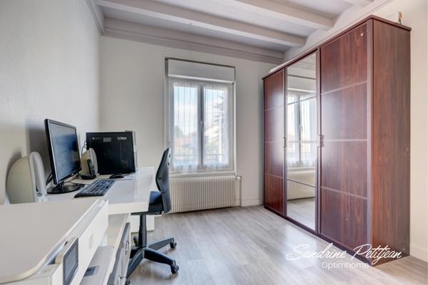 A vendre maison 94 m² - 5 pièces - parcelle 469 m² - Vaulx en Velin Secteur Rize