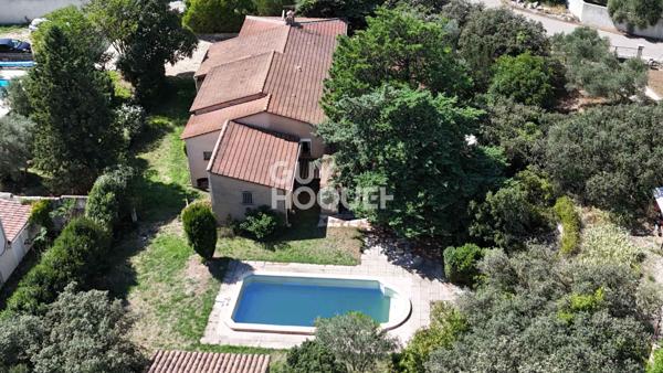 Villa de plain-pied avec studio indépendant et piscine - 221 m² - Caumont sur Durance