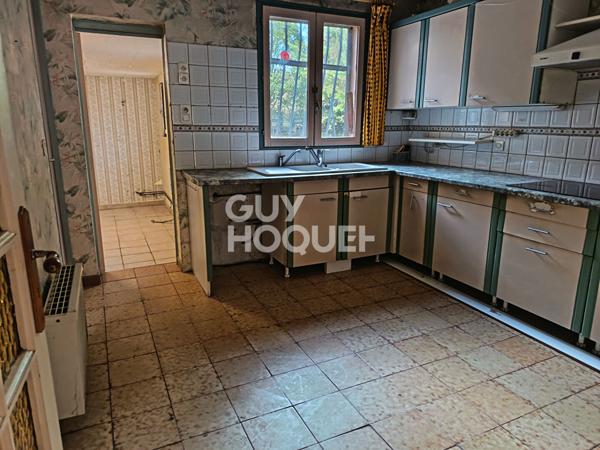 Villa de plain-pied avec studio indépendant et piscine - 221 m² - Caumont sur Durance