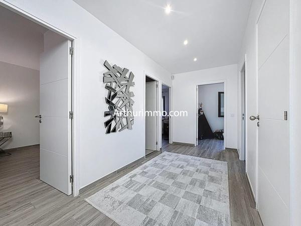 Vente Maison 8 pièces 235 m2 à Boissy-Saint-Léger