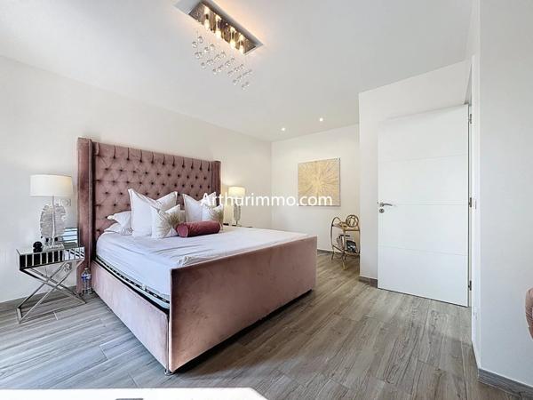 Vente Maison 8 pièces 235 m2 à Boissy-Saint-Léger