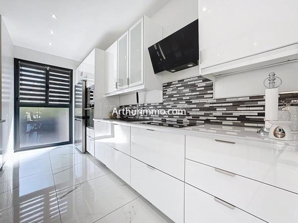 Vente Maison 8 pièces 235 m2 à Boissy-Saint-Léger