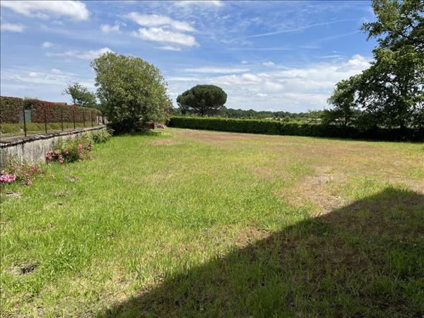 Maison à vendre |  Aire-sur-l'Adour |  2 pièces | 281 m²