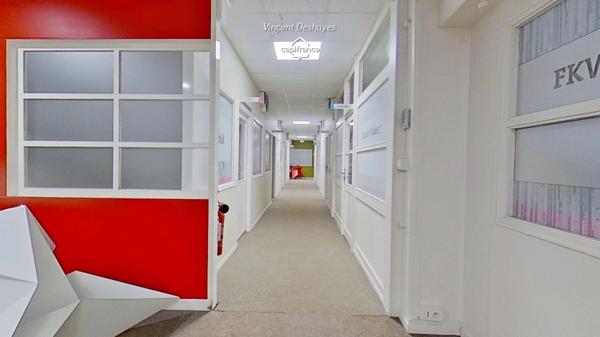 Dpt Meurthe et Moselle (54), BUREAU de 37,65 m2 à louer à MAXÉVILLE, stationnement gratuit.