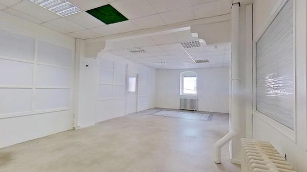 Dpt Meurthe et Moselle (54), BUREAU de 37,65 m2 à louer à MAXÉVILLE, stationnement gratuit.