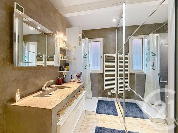 Appartement F2 à vendre  2 pièces - 37,45 m 2   VALLAURIS  - 06
