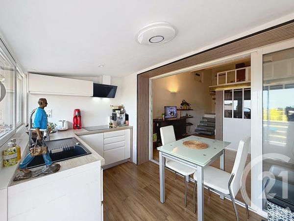 Appartement F2 à vendre  2 pièces - 37,45 m 2   VALLAURIS  - 06