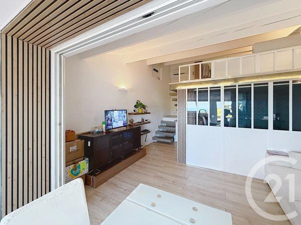 Appartement F2 à vendre  2 pièces - 37,45 m 2   VALLAURIS  - 06