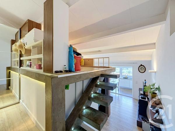 Appartement F2 à vendre  2 pièces - 37,45 m 2   VALLAURIS  - 06