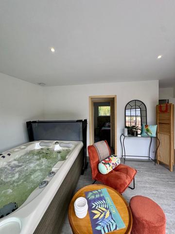 Maison familiale  – 5 chambres – Terrain paysagé de 655 m²
