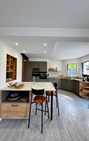 Maison familiale  – 5 chambres – Terrain paysagé de 655 m²