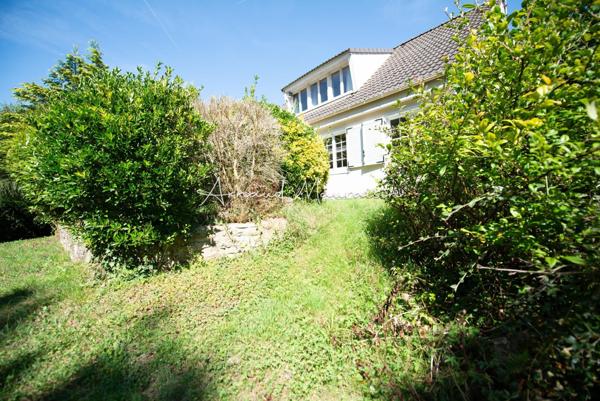 Maison familiale quartier calme