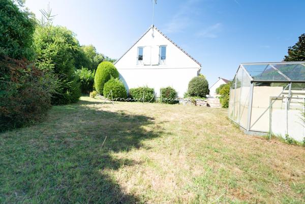 Maison familiale quartier calme