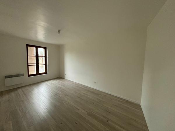 Maison à louer    3 pièces • 57,41 m2    Remy