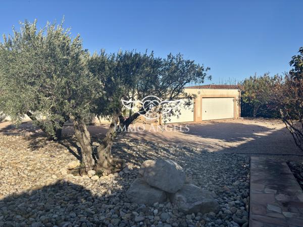 Villa de standing avec piscine