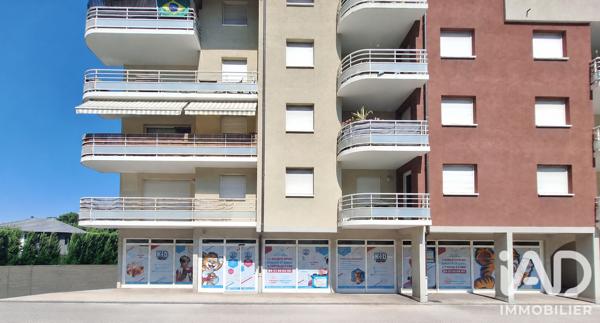 Murs commerciaux  à vendre 209 m² Étrembières