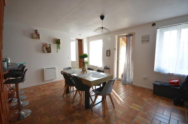 Proche de CHATEAU THIERRY, à vendre jolie maison de 5 pièces sans travaux