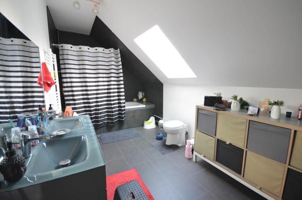 Proche de CHATEAU THIERRY, à vendre jolie maison de 5 pièces sans travaux