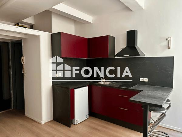 Location Studio 16.45 m² - 18 RUE DE L'ETOILE - Nimes 30000