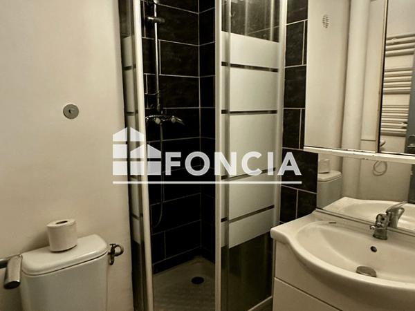 Location Studio 16.45 m² - 18 RUE DE L'ETOILE - Nimes 30000