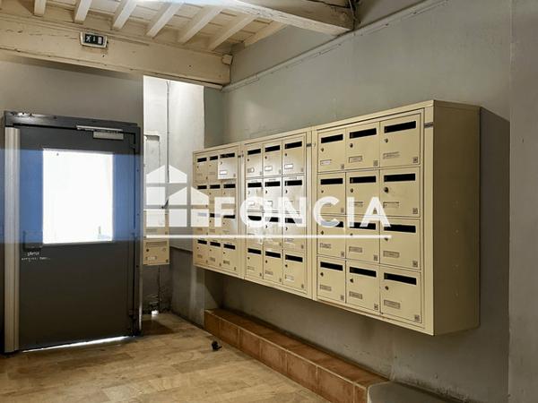 Location Studio 16.45 m² - 18 RUE DE L'ETOILE - Nimes 30000
