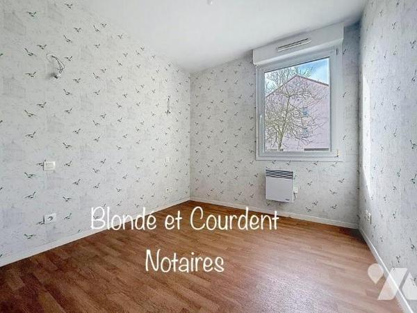 À VENDRE  - Appartement T2 -  Quartier des Tissages

Idéalement situé au rez-de-chaussée dans...