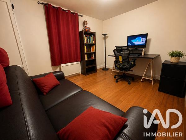 Maison à vendre 10 pièces 250 m² Saint-Martin-d'Hères
