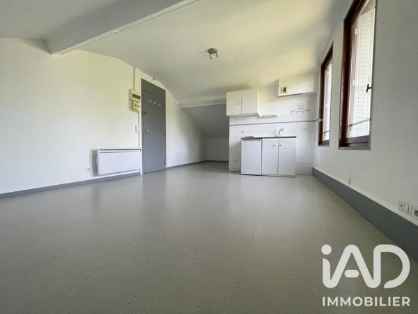 Maison à vendre 10 pièces 250 m² Saint-Martin-d'Hères