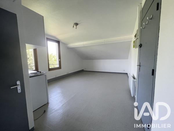 Maison à vendre 10 pièces 250 m² Saint-Martin-d'Hères