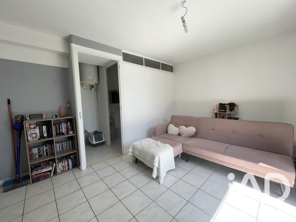 Maison à vendre 10 pièces 250 m² Saint-Martin-d'Hères