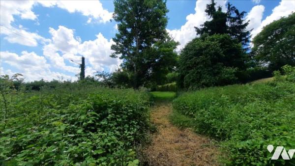 VICQ SUR NAHON TERRAIN A BÂTIR