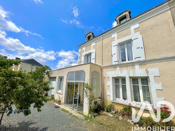 Maison à vendre 5 pièces 128 m² Lathus-Saint-Rémy