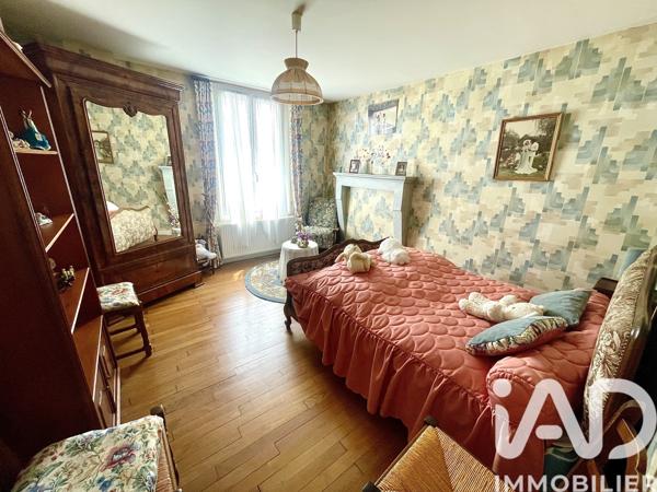 Maison à vendre 5 pièces 128 m² Lathus-Saint-Rémy