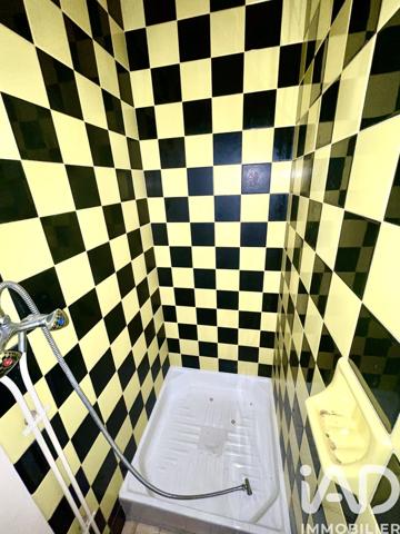 Maison à vendre 5 pièces 128 m² Lathus-Saint-Rémy