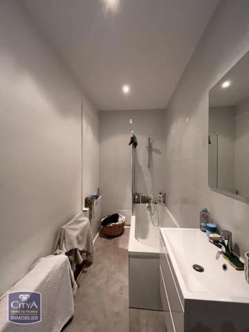 Appartement à louer 3 pièces 91.01m² Marcq-en-Barœul (59700)