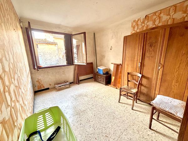 Saint Andre De Sangonis, Maison de village R+1 avec cour