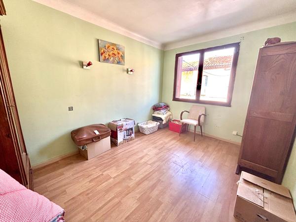 Saint Andre De Sangonis, Maison de village R+1 avec cour