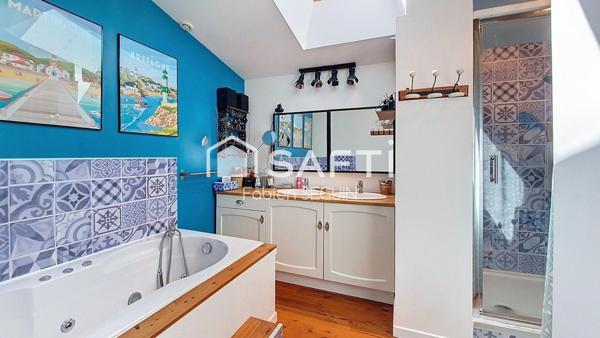 Longère intégralement rénovée, avec goût et matériaux nobles !