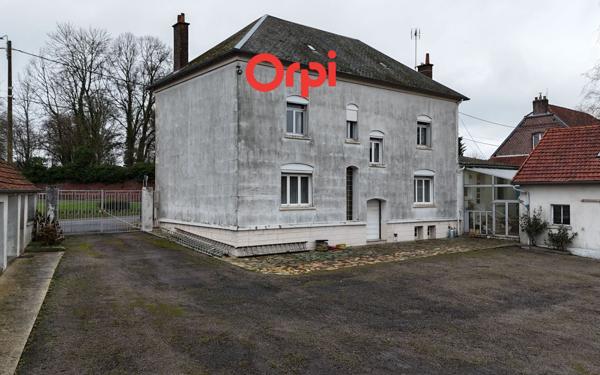 Maison à vendre    5 pièces •  Fins