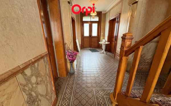 Maison à vendre    5 pièces •  Fins