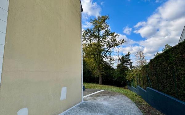 Maison à louer    5 pièces •  Écouen