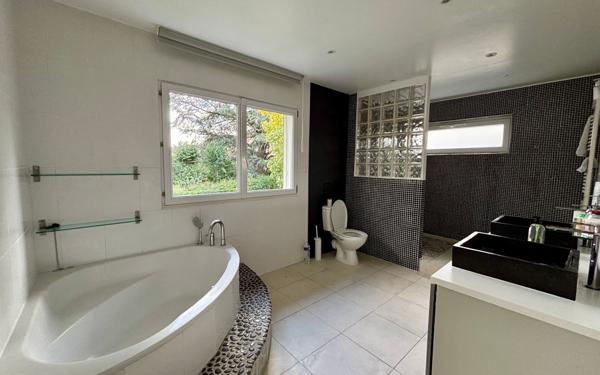 Maison à louer    5 pièces •  Écouen