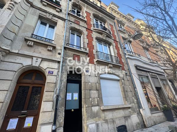 APPARTEMENT À LOUER DE 2 PIÈCES DE 37,64 M²