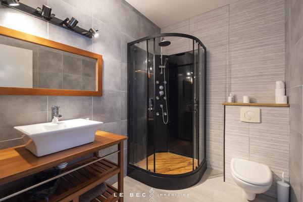 Maison à vendre 11 pièces 7 chambres à PLESCOP