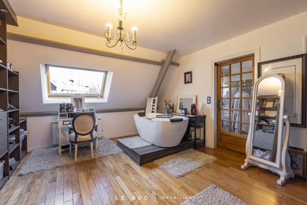 Maison à vendre 11 pièces 7 chambres à PLESCOP