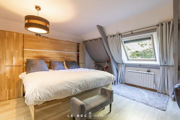 Maison à vendre 11 pièces 7 chambres à PLESCOP