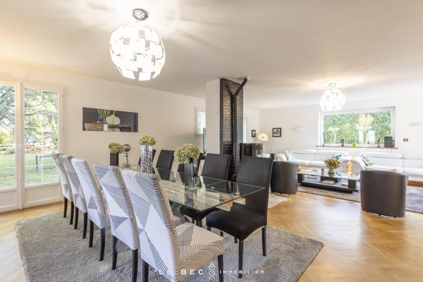Maison à vendre 11 pièces 7 chambres à PLESCOP