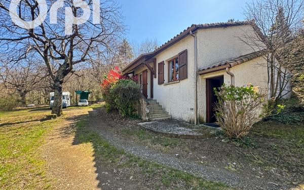 Maison à vendre    4 pièces •  Meyras