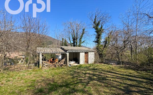 Maison à vendre    4 pièces •  Meyras