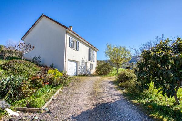 Maison à vendre |  Saint-Céré |  3 pièces | 70 m²